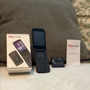 TCL Flip3 Midnight Black Mobile Phone